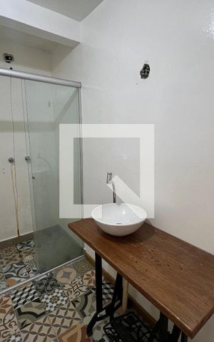 Apartamento para alugar com 114m², 3 quartos e sem vaga Apartamento para alugar com 114m², 3 quartos e sem vagaBanheiro