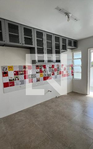 Apartamento para alugar com 114m², 3 quartos e sem vaga Apartamento para alugar com 114m², 3 quartos e sem vagaCozinha