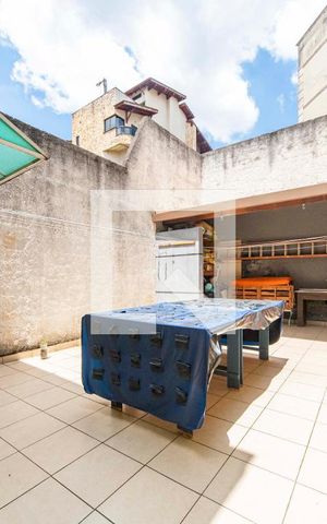 Casa à venda com 135m², 3 quartos e 4 vagas Casa à venda com 135m², 3 quartos e 4 vagasQuintal
