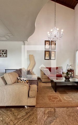 Casa à venda com 539m², 4 quartos e 5 vagasSala
