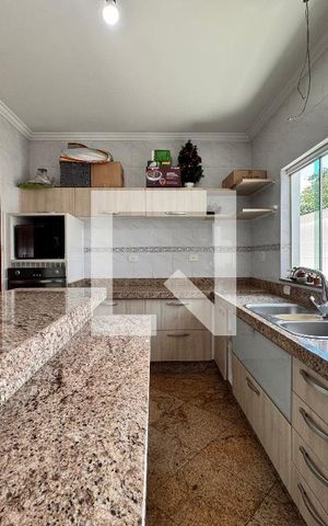 Casa à venda com 539m², 4 quartos e 5 vagasCozinha