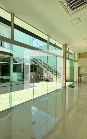 Casa à venda com 539m², 4 quartos e 5 vagasÁrea gourmet 