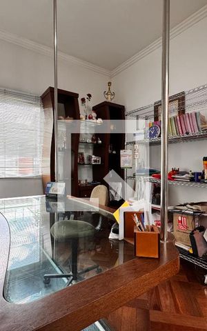 Casa à venda com 539m², 4 quartos e 5 vagasEscritório 