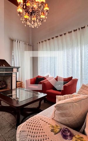 Casa à venda com 539m², 4 quartos e 5 vagasSala