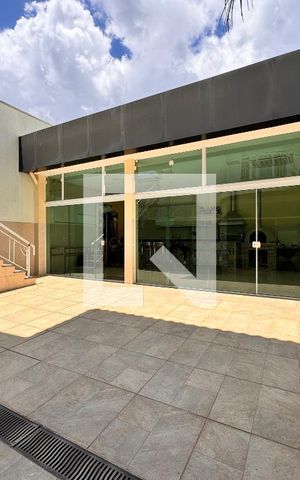 Casa à venda com 539m², 4 quartos e 5 vagasQuintal 