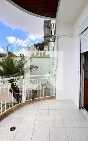 Casa à venda com 539m², 4 quartos e 5 vagasSacada