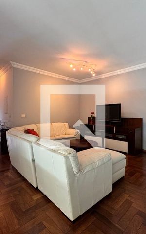 Casa à venda com 539m², 4 quartos e 5 vagasSala de TV