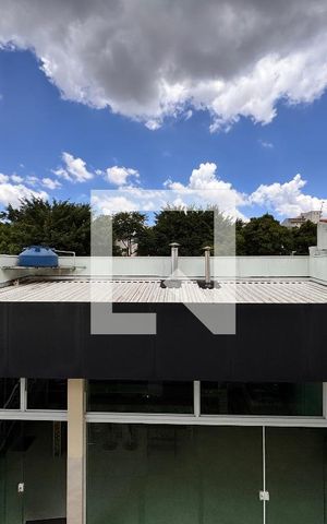 Casa à venda com 539m², 4 quartos e 5 vagasVista da Sacada
