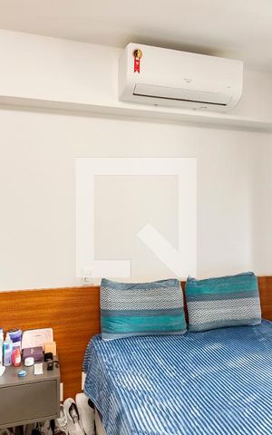 Studio à venda com 27m², 1 quarto e sem vaga Studio à venda com 27m², 1 quarto e sem vagaStudio