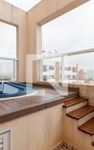 Apartamento à venda com 130m², 3 quartos e 3 vagas Apartamento à venda com 130m², 3 quartos e 3 vagasTerraço