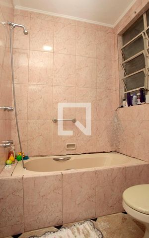 Apartamento à venda com 232m², 4 quartos e 1 vagaBanheiro 1