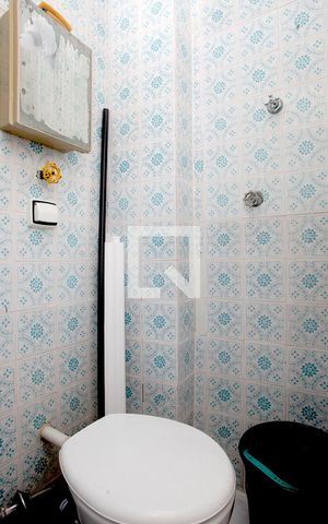 Apartamento à venda com 232m², 4 quartos e 1 vagaBanheiro 3 Serviço