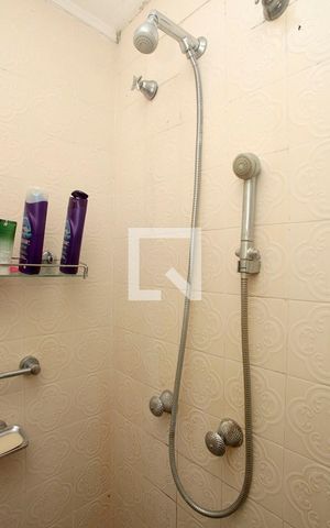 Apartamento à venda com 232m², 4 quartos e 1 vagaBanheiro 2
