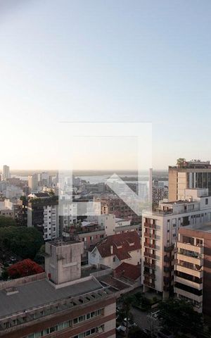 Apartamento à venda com 232m², 4 quartos e 1 vagaÁrea de Serviço + Despensa Vista