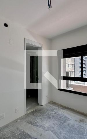 Apartamento à venda com 211m², 3 quartos e 3 vagas Apartamento à venda com 211m², 3 quartos e 3 vagasSuíte 1