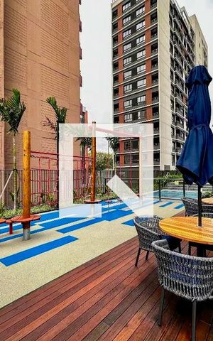 Apartamento à venda com 211m², 3 quartos e 3 vagas Apartamento à venda com 211m², 3 quartos e 3 vagasPlayground