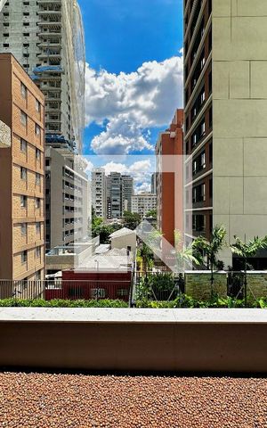 Apartamento à venda com 211m², 3 quartos e 3 vagas Apartamento à venda com 211m², 3 quartos e 3 vagasVista Suíte 1