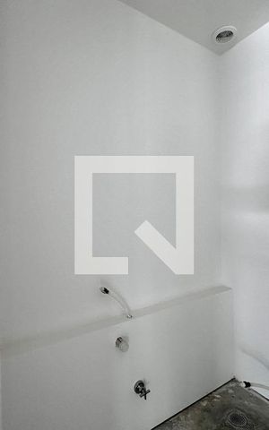 Apartamento à venda com 211m², 3 quartos e 3 vagas Apartamento à venda com 211m², 3 quartos e 3 vagasLavabo
