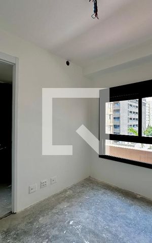 Apartamento à venda com 211m², 3 quartos e 3 vagas Apartamento à venda com 211m², 3 quartos e 3 vagasSuíte 2
