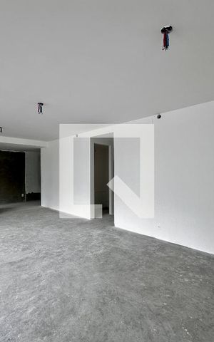 Apartamento à venda com 211m², 3 quartos e 3 vagas Apartamento à venda com 211m², 3 quartos e 3 vagasSala