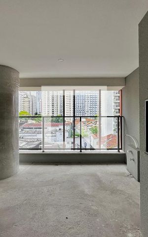 Apartamento à venda com 211m², 3 quartos e 3 vagas Apartamento à venda com 211m², 3 quartos e 3 vagasVaranda