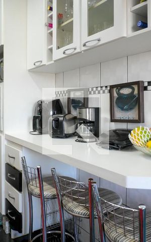 Apartamento à venda com 82m², 2 quartos e 1 vaga Apartamento à venda com 82m², 2 quartos e 1 vagaCozinha