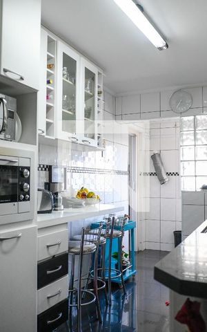 Apartamento à venda com 82m², 2 quartos e 1 vaga Apartamento à venda com 82m², 2 quartos e 1 vagaCozinha