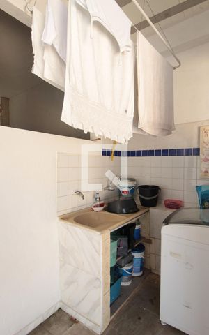 Casa à venda com 520m², 3 quartos e 1 vagaÁrea de Serviço
