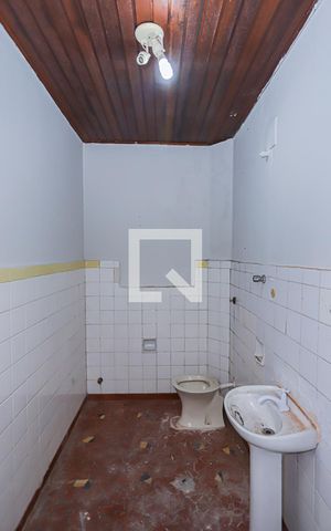 Casa para alugar com 253m², 1 quarto e 5 vagas Casa para alugar com 253m², 1 quarto e 5 vagasBanheiro