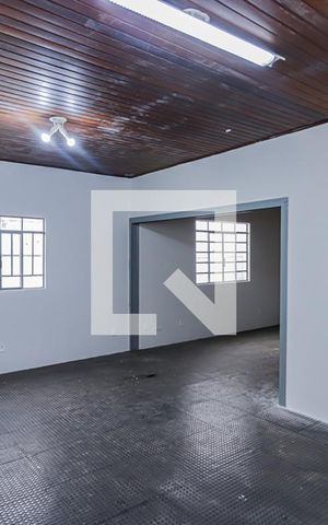 Casa para alugar com 253m², 1 quarto e 5 vagas Casa para alugar com 253m², 1 quarto e 5 vagasSala 2