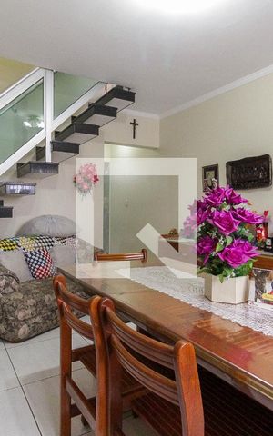 Casa à venda com 380m², 3 quartos e 5 vagas Casa à venda com 380m², 3 quartos e 5 vagasSala de Jantar