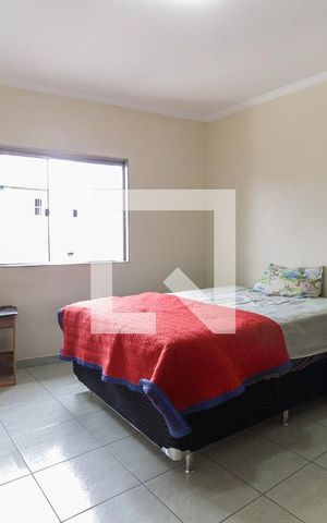 Casa à venda com 380m², 3 quartos e 5 vagas Casa à venda com 380m², 3 quartos e 5 vagasQuarto 2