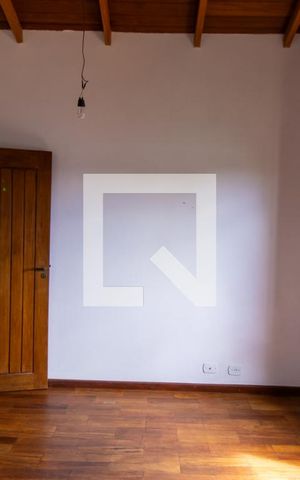 Casa de condomínio para alugar com 3m², 4 quartos e 2 vagas Casa de condomínio para alugar com 3m², 4 quartos e 2 vagasQuarto 4