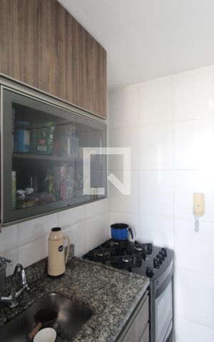 Apartamento para alugar com 70m², 3 quartos e 1 vagaCozinha e Área de Serviço
