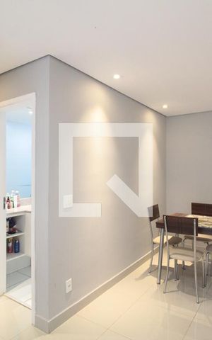 Apartamento para alugar com 70m², 3 quartos e 1 vagaSala
