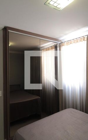 Apartamento para alugar com 70m², 3 quartos e 1 vagaSuite