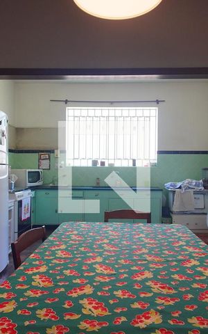 Casa à venda com 300m², 4 quartos e 3 vagas Casa à venda com 300m², 4 quartos e 3 vagasSala de Jantar