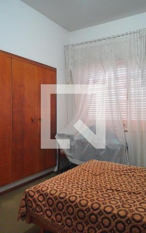 Casa à venda com 300m², 4 quartos e 3 vagas Casa à venda com 300m², 4 quartos e 3 vagasQuarto 2