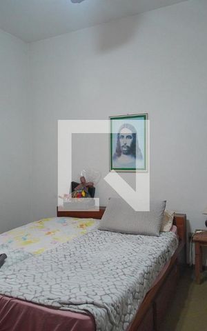 Casa à venda com 300m², 4 quartos e 3 vagas Casa à venda com 300m², 4 quartos e 3 vagasQuarto 3