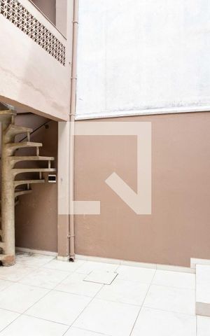 Casa à venda com 178m², 3 quartos e 2 vagasÁrea de Serviço