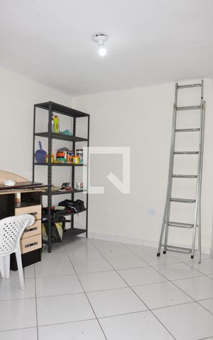 Casa à venda com 196m², 5 quartos e 1 vagaDetalhe - Escritório