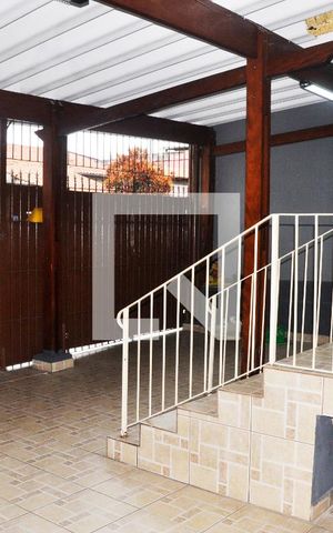 Casa à venda com 196m², 5 quartos e 1 vagaDetalhe - Garagem