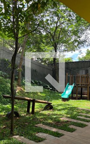 Apartamento à venda com 126m², 2 quartos e 2 vagas Apartamento à venda com 126m², 2 quartos e 2 vagasÁrea comum - Playground