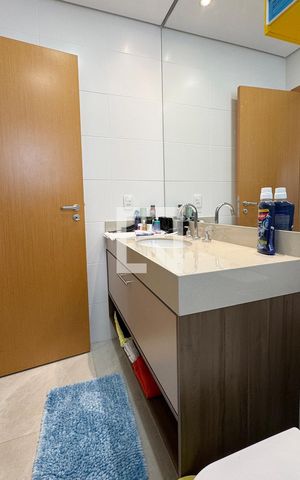 Apartamento à venda com 136m², 3 quartos e 2 vagasBanheiro da Suíte 3