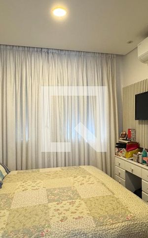 Apartamento à venda com 136m², 3 quartos e 2 vagasSuíte 1