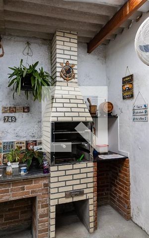 Casa à venda com 504m², 3 quartos e 5 vagas Casa à venda com 504m², 3 quartos e 5 vagasChurrasqueira