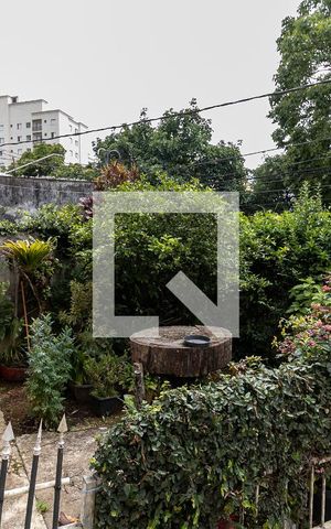 Casa à venda com 504m², 3 quartos e 5 vagas Casa à venda com 504m², 3 quartos e 5 vagasJardim