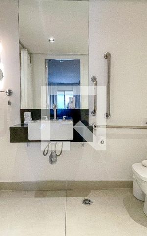Studio à venda com 31m², 1 quarto e sem vaga Studio à venda com 31m², 1 quarto e sem vagaBanheiro