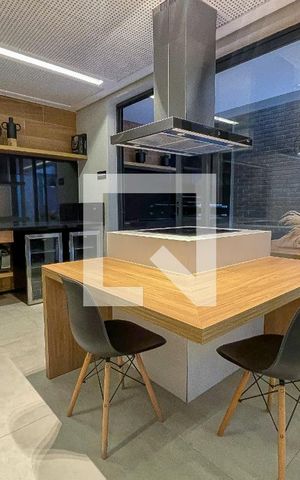 Studio à venda com 31m², 1 quarto e sem vaga Studio à venda com 31m², 1 quarto e sem vagaÁrea comum - Salão de festas