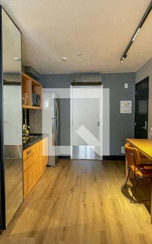 Studio à venda com 31m², 1 quarto e sem vaga Studio à venda com 31m², 1 quarto e sem vagaStudio